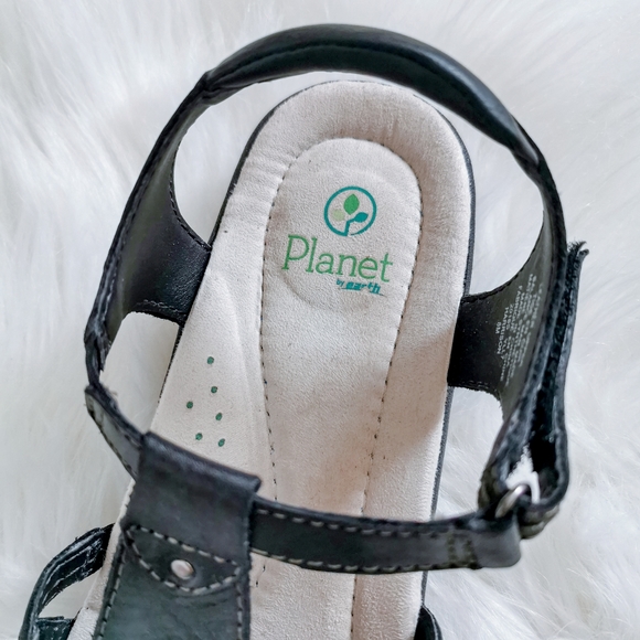Planet By Earth Black Harrison Sandals Size 8 - Picture 6 of 6